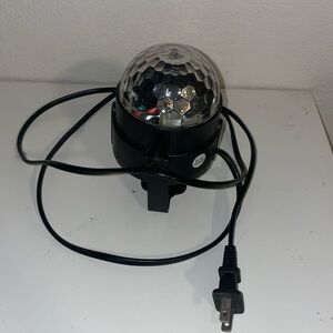 Used led spotlight changes different colors no remote